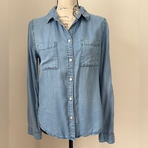 Thread & Supply Denim Blue Shirt Small